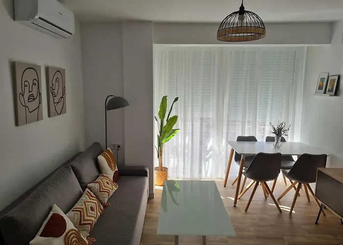 Triana Jacinto Apartmento